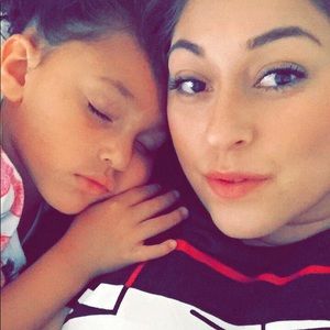 Meet your Posher, Jasmine